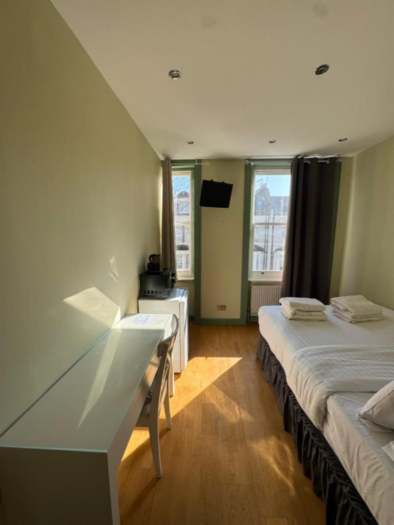 Matheson Olympia Hotel Londen Buitenkant foto